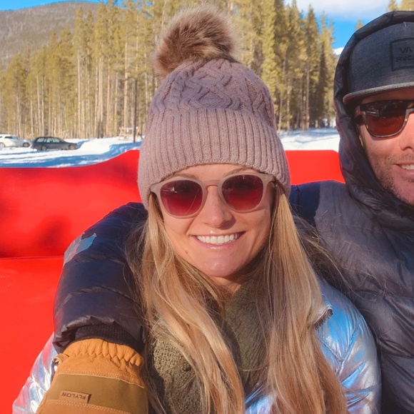 Meet your Posher, Mariele - Picture 1 of 1